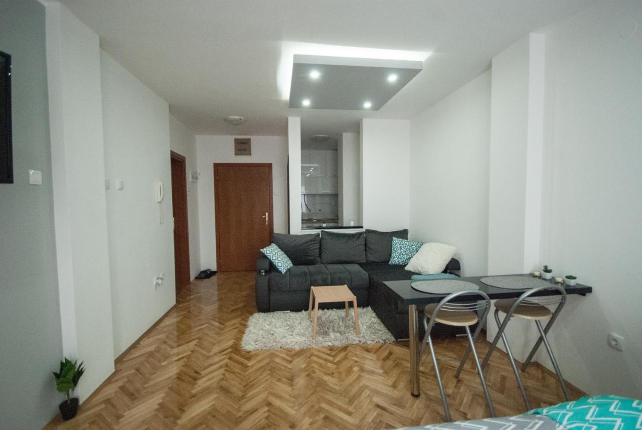 MM Lux Apartment, Novi Sad Extérieur photo